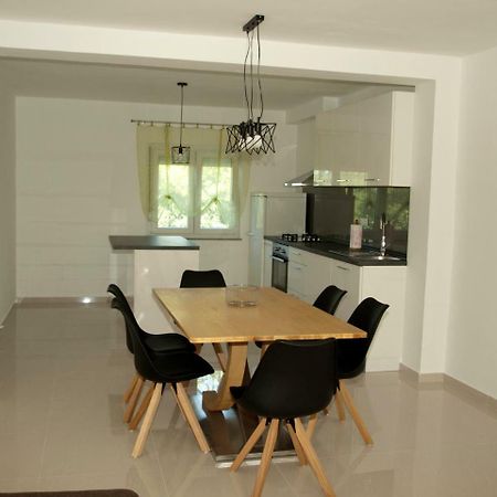 New Apartment Ema II Vrh  ภายนอก รูปภาพ