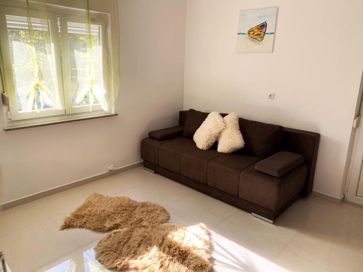 New Apartment Ema II Vrh  ภายนอก รูปภาพ