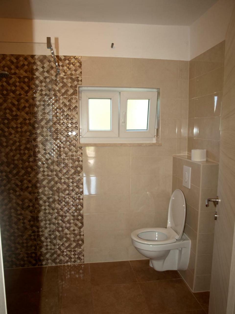 New Apartment Ema II Vrh  ภายนอก รูปภาพ